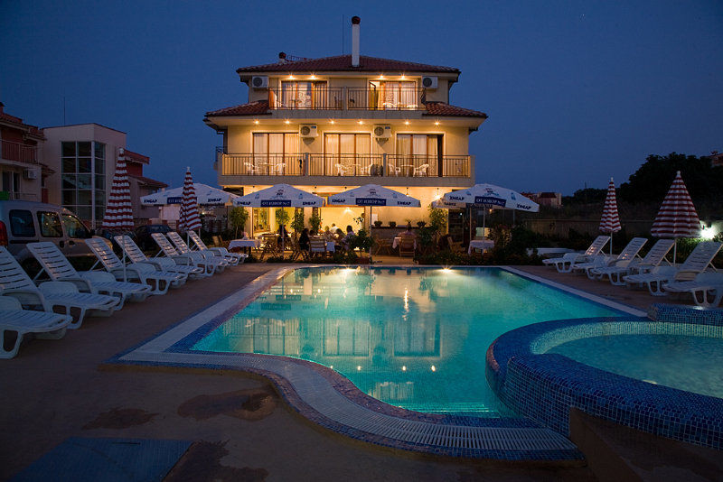 Otel Family Muses
